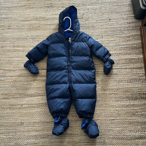 Gap baby winter suit